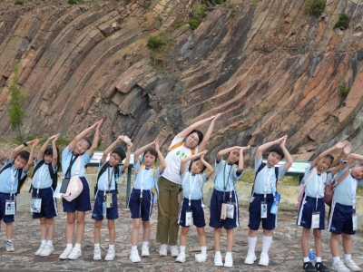 四年級科學科參觀萬宜水庫(香港聯合國教科文組織世界地質公園)